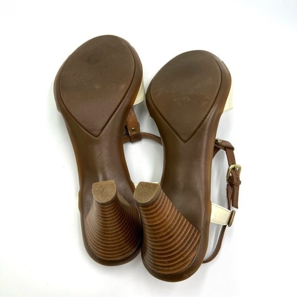 Tahari Women's Betsy Brown Cream Leather T-Strap Open Toe Sandals Heels Shoes 9 - Picture 9 of 13